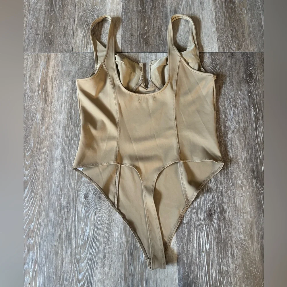 Good American Bodysuit
